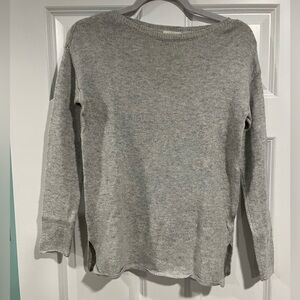 Old Navy Gray Knit Sweater
